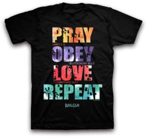 T-Shirt: Pray Obey Love Repeat (S)