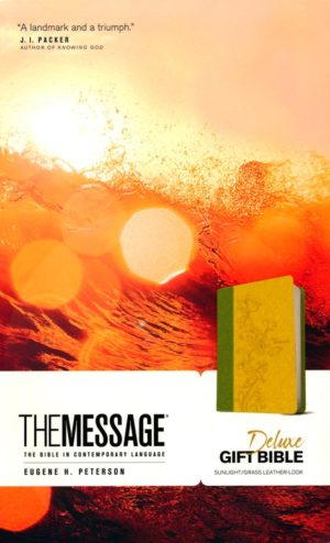 Eugene Peterson - The Message: Deluxe Gift Bible, Sunlight/Grass Leather-Look