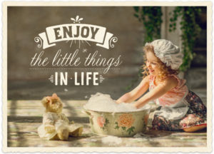 Postkarte: Enjoy little things in life (XL)