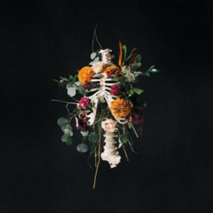 Elevation Worship - Graves Into Gardens